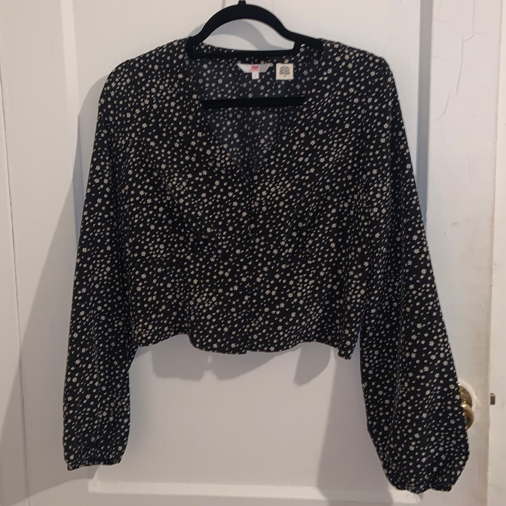 Floral print blouse